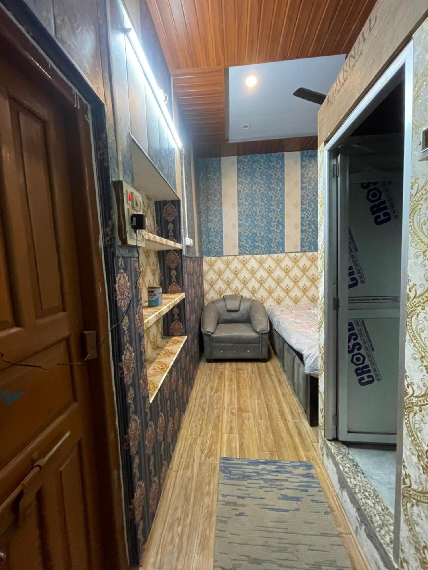 Swastik Home Stay Ravindpuri Varanasi Exterior foto